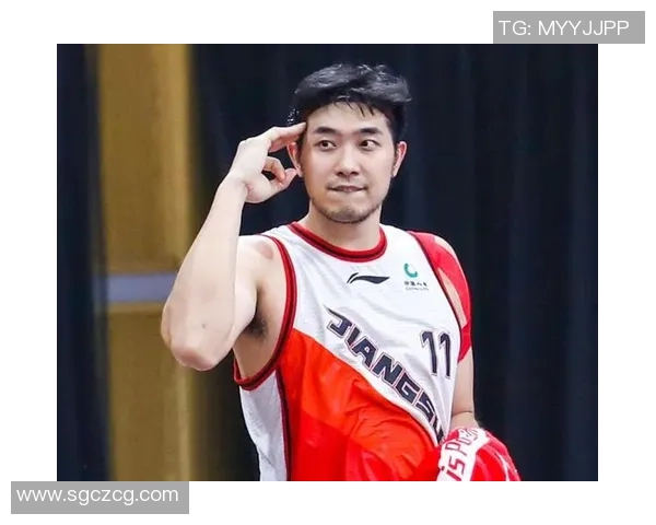 吴冠希:从篮球新星到国家队主力的成长之路与奋斗历程 吴冠希:从篮球新星到国家队主力的成长之路与奋斗历程